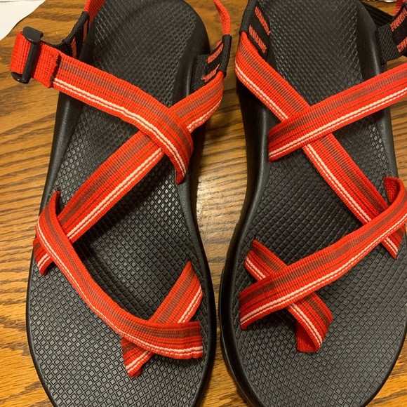 Vibrant Red Chaco Z/2 Unaweep mens Sandals size 13 sports hiking trails running - Picture 2 of 13
